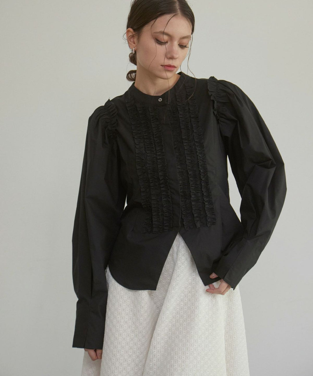 Classical Frill Mode Blouse