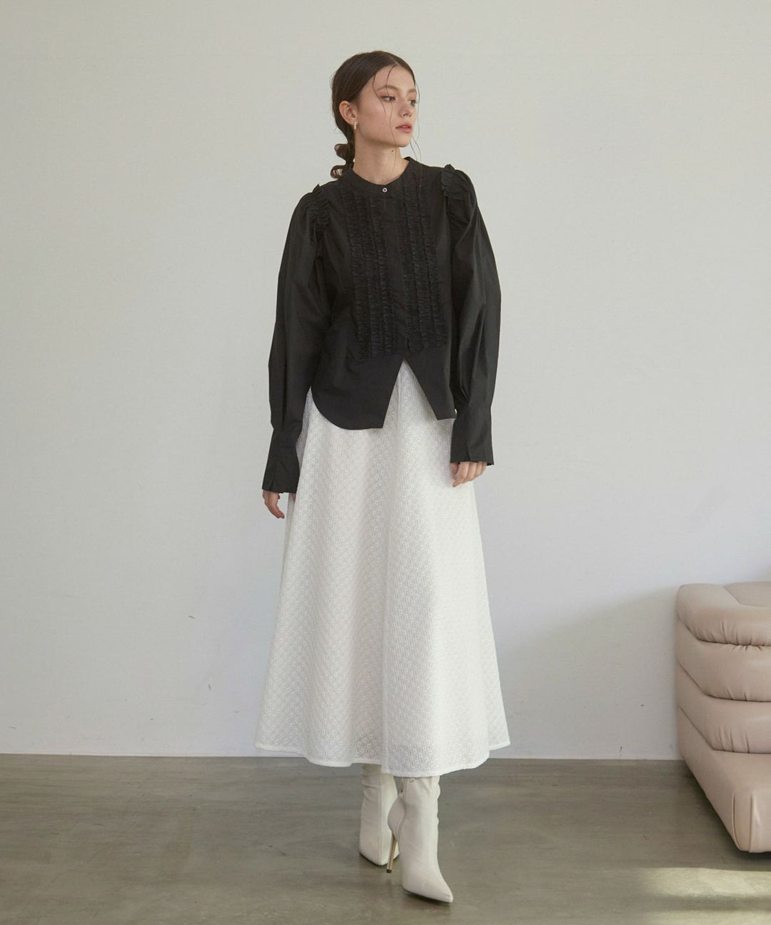 Classical Frill Mode Blouse