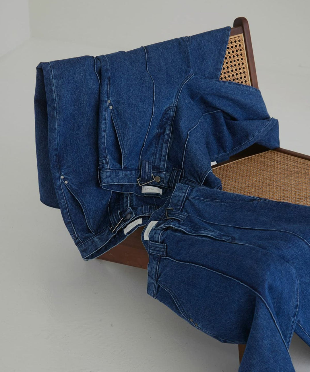 Pintuck Wide Wash Denim