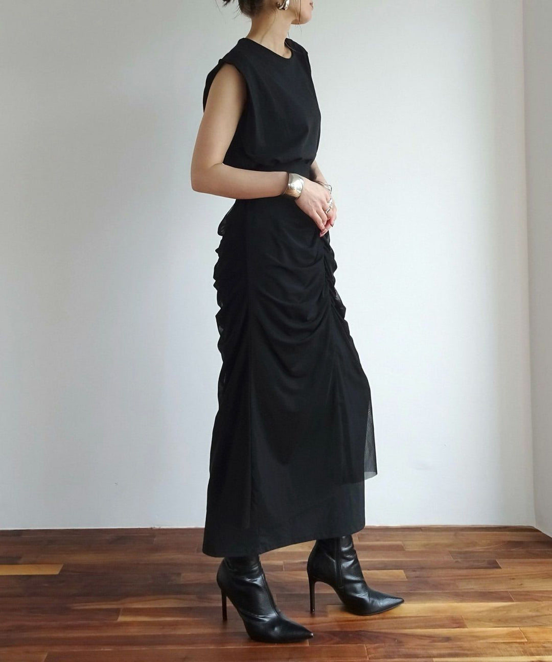 Mesh Drape Pencil Skirt