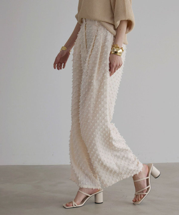 Cubic Dobby Tuck Pants