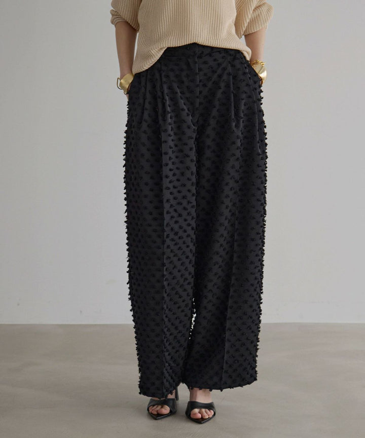 Cubic Dobby Tuck Pants