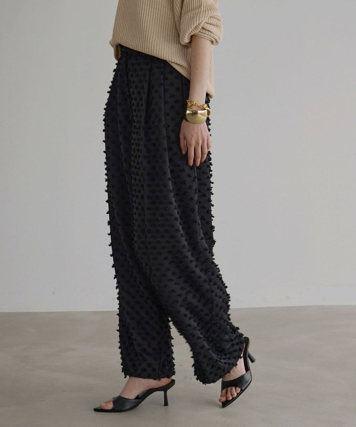 Cubic Dobby Tuck Pants