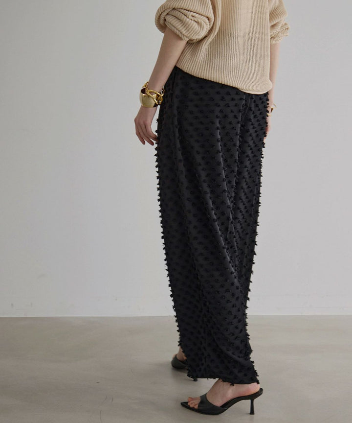 Cubic Dobby Tuck Pants