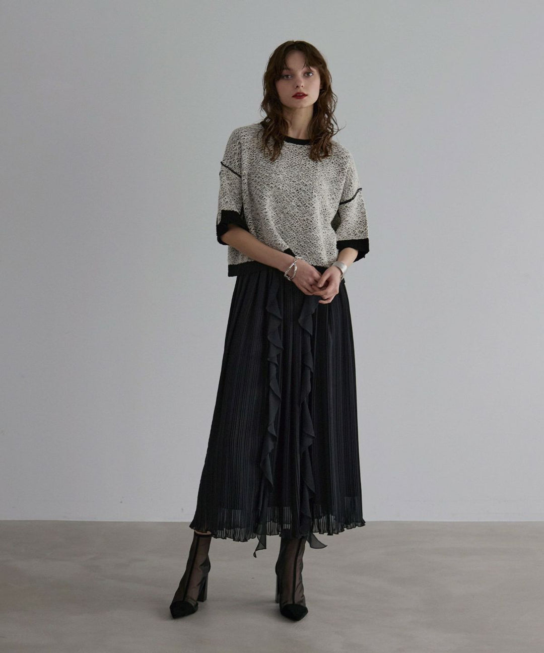 Pleat Ruffle Mellow Skirt