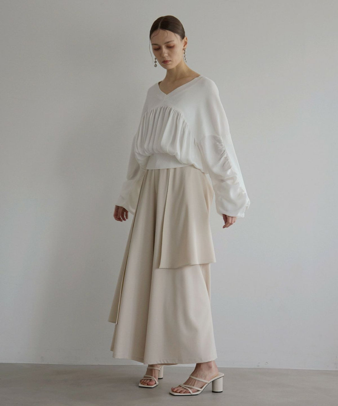 Volume Gather Mix Knit Tops