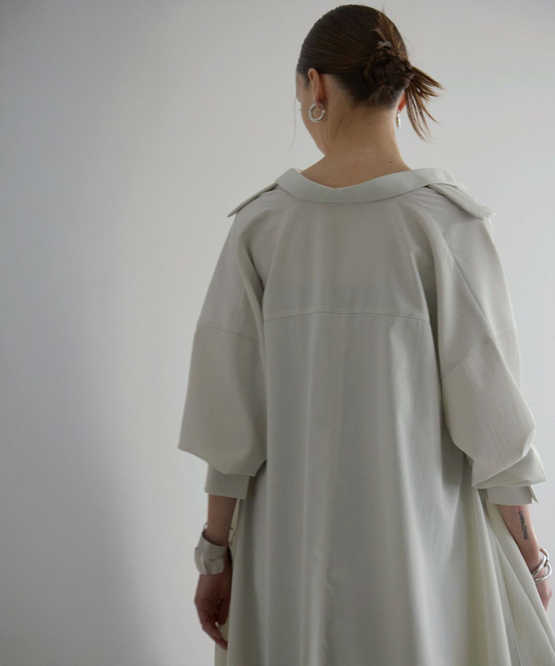 Bumpy Irregular Hem Shirt