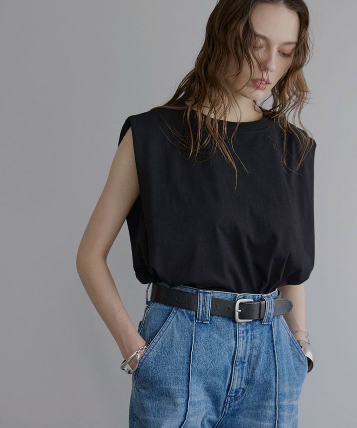 Tuck Shoulder Tee