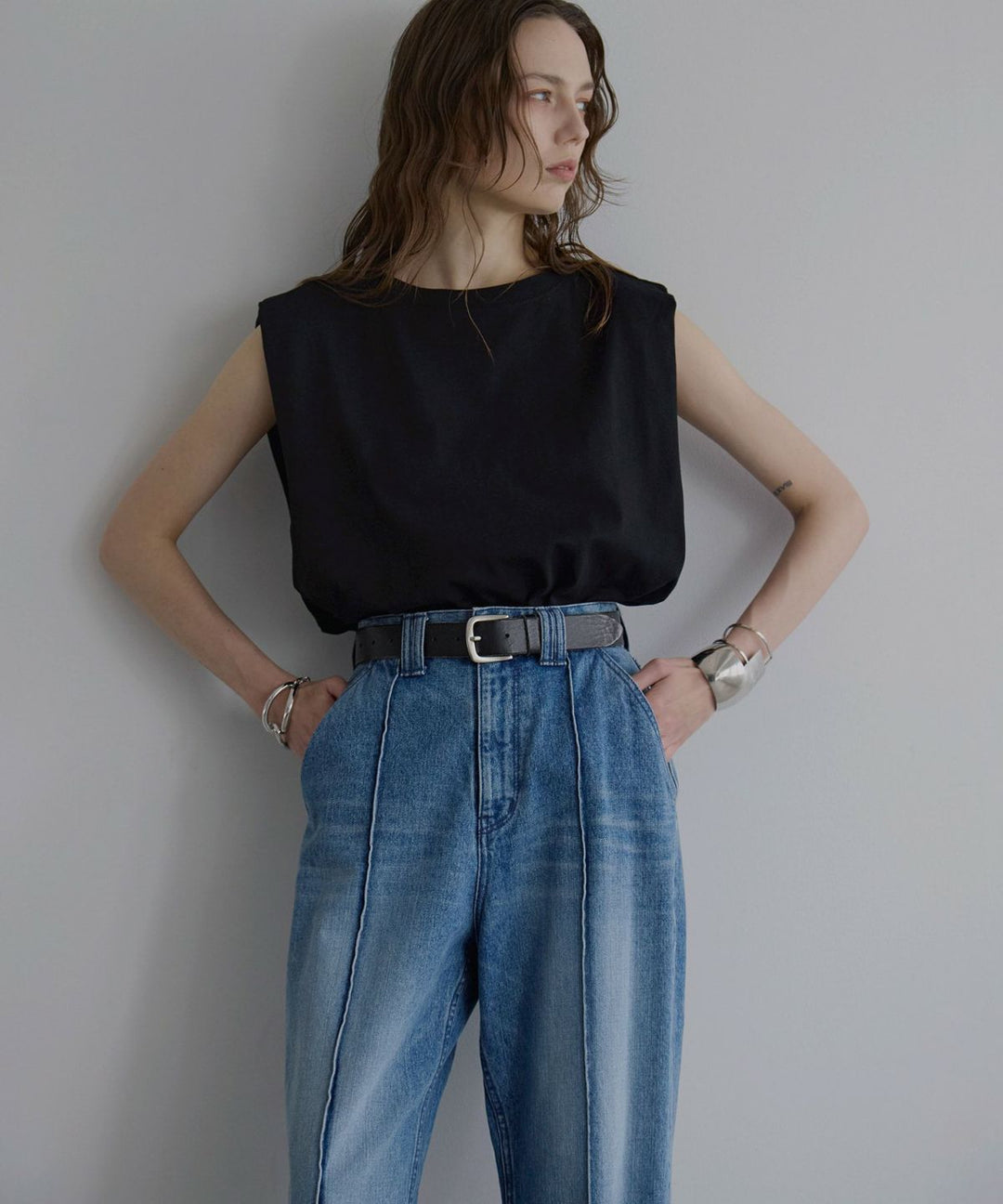 Tuck Shoulder Tee