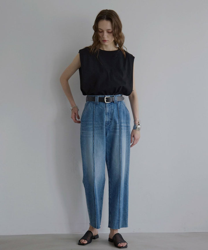 Tuck Shoulder Tee