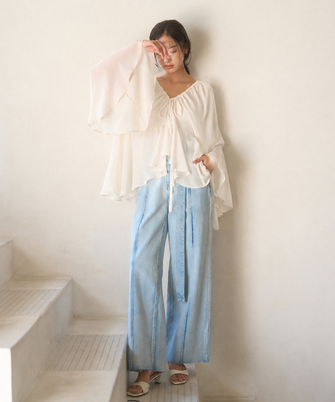 Airy Ciffon Gather Blouse