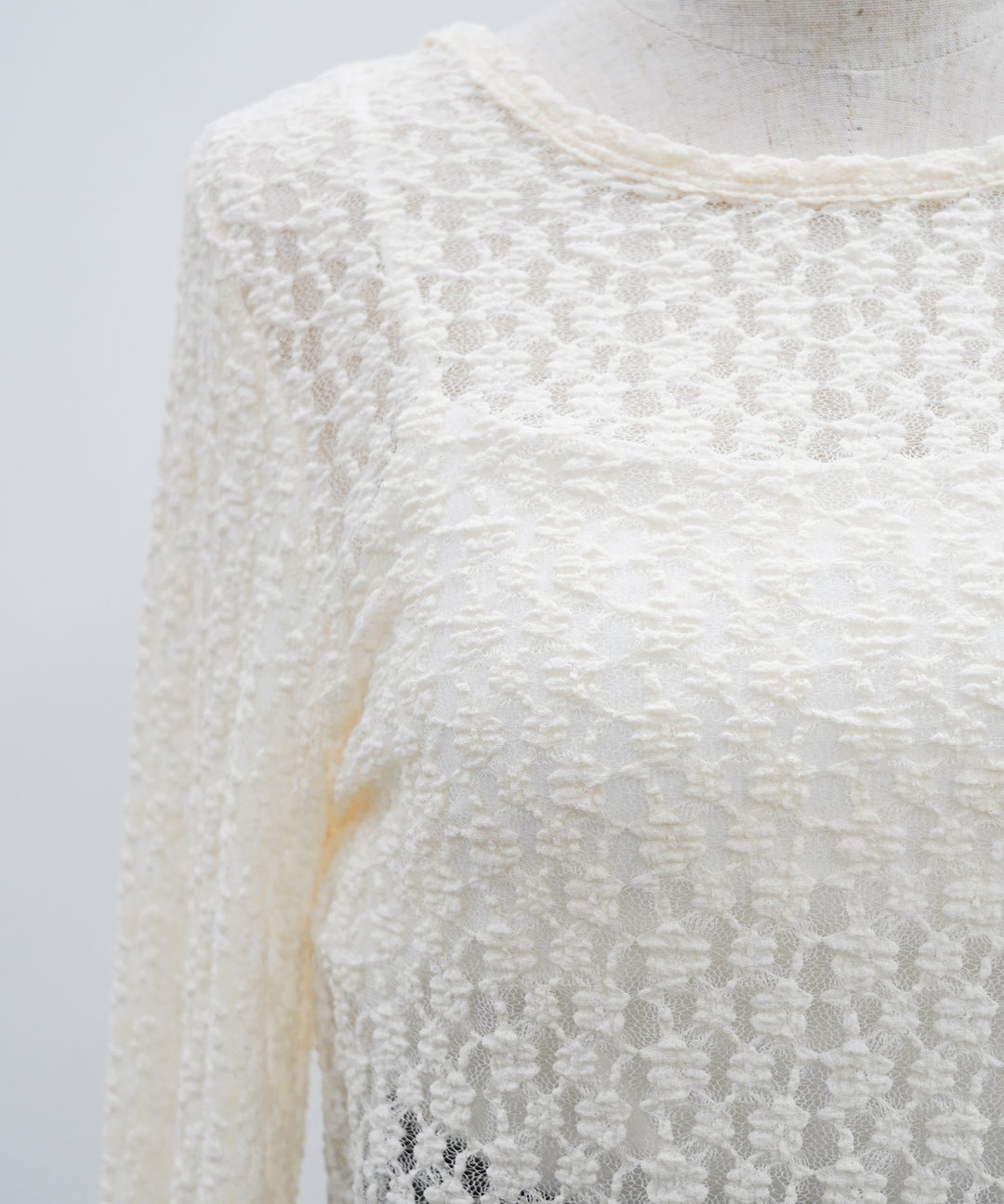 (eliuu)Bumpy Lace Long Tee