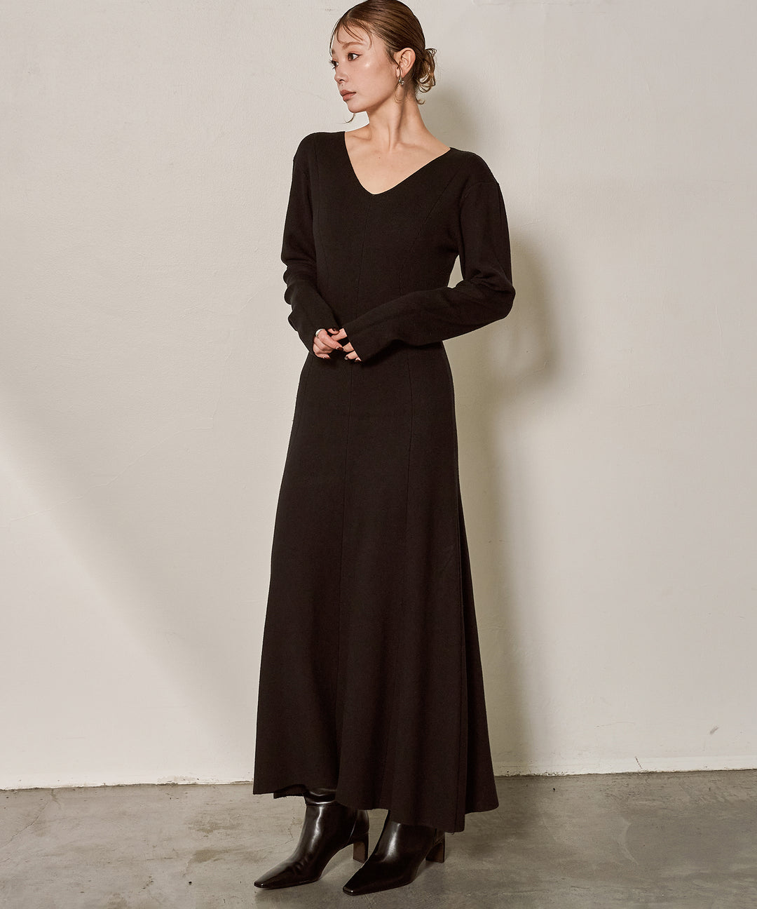 (eliuu)Shape Flare Knit Onepiece