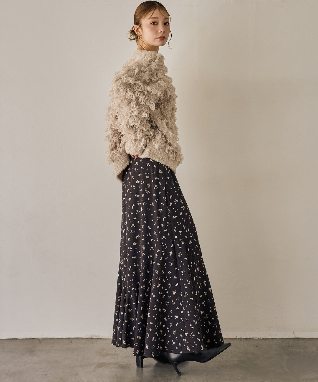 [SET]Teddy Loop P/O Knit+Floral Semi Flare Skirt