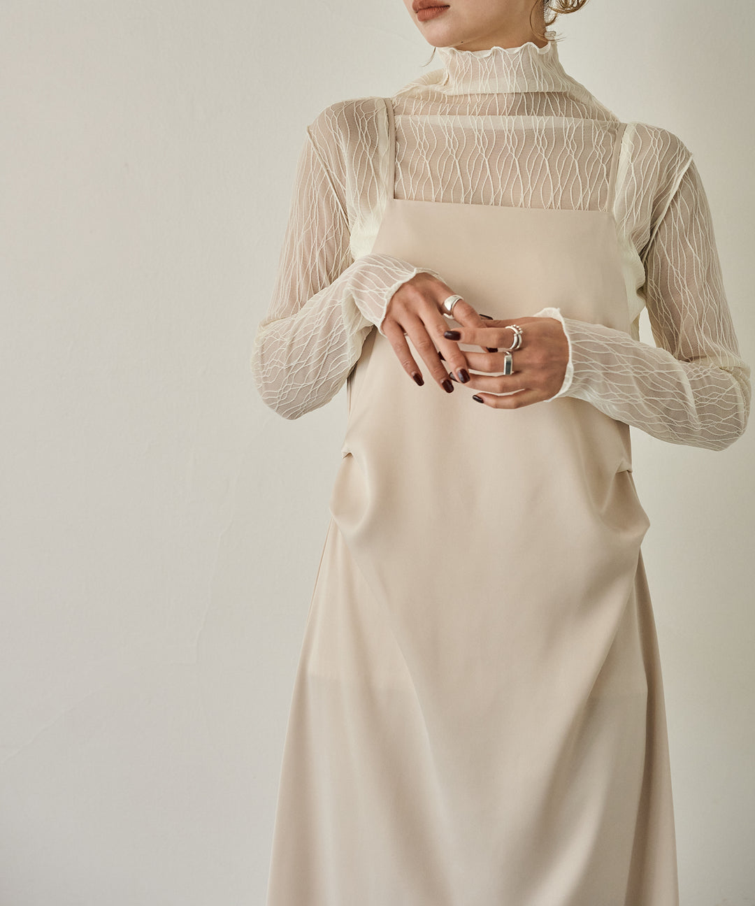 (eliuu)Luminous Satin Tuck C/A Onepiece