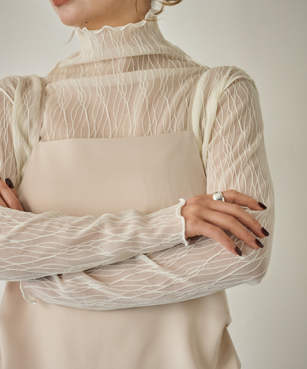 (eliuu)Tulle H/N Long Tee