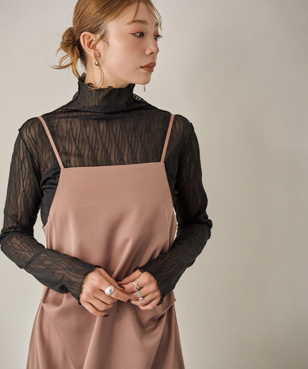 (eliuu)Luminous Satin Tuck C/A Onepiece