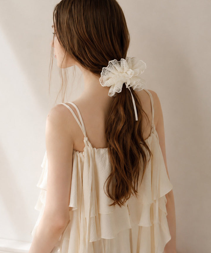 ANTIQUE W LACE Chou Chou