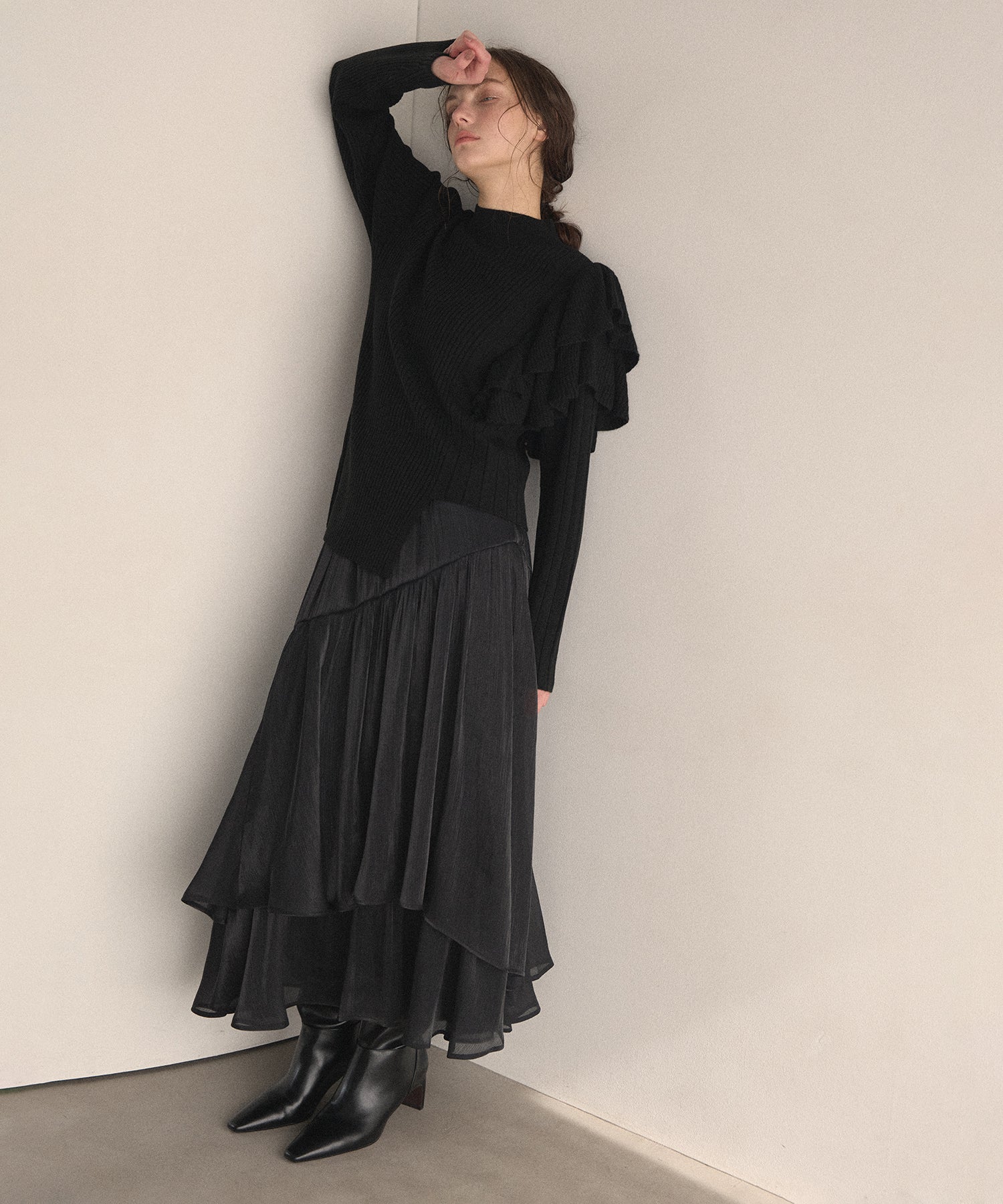 Aurora Tiered Sheen Skirt – MIELI INVARIANT