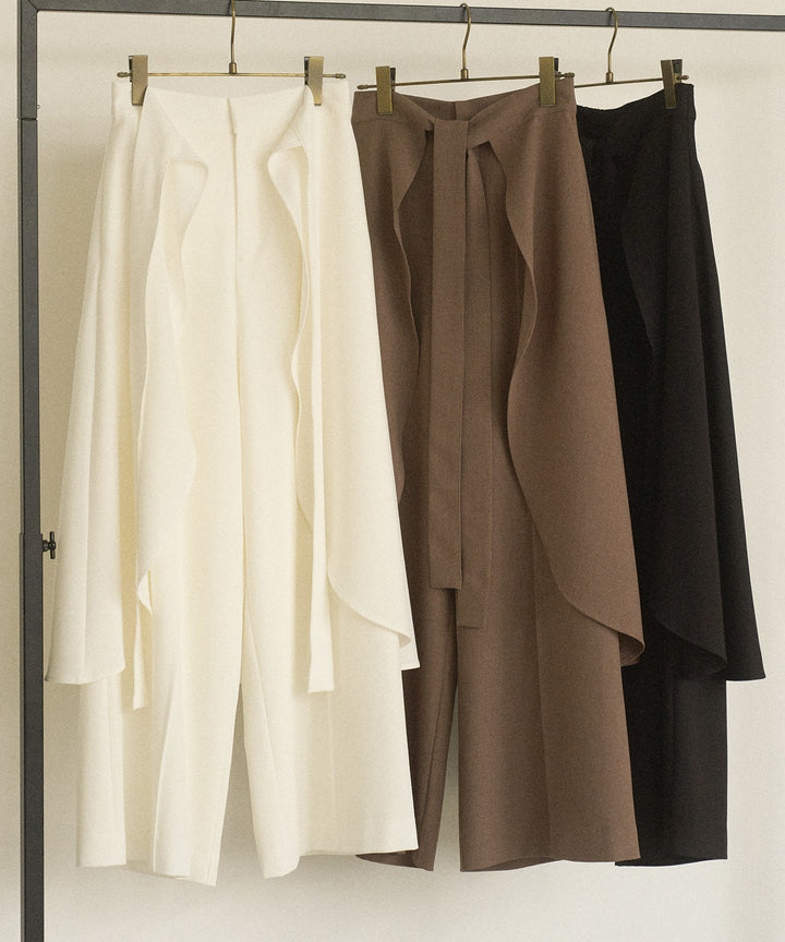 Cape Ribbon Pintuck Pants