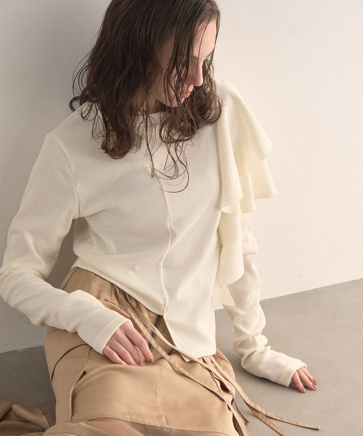 Asymmetry Ruffle Long Tee
