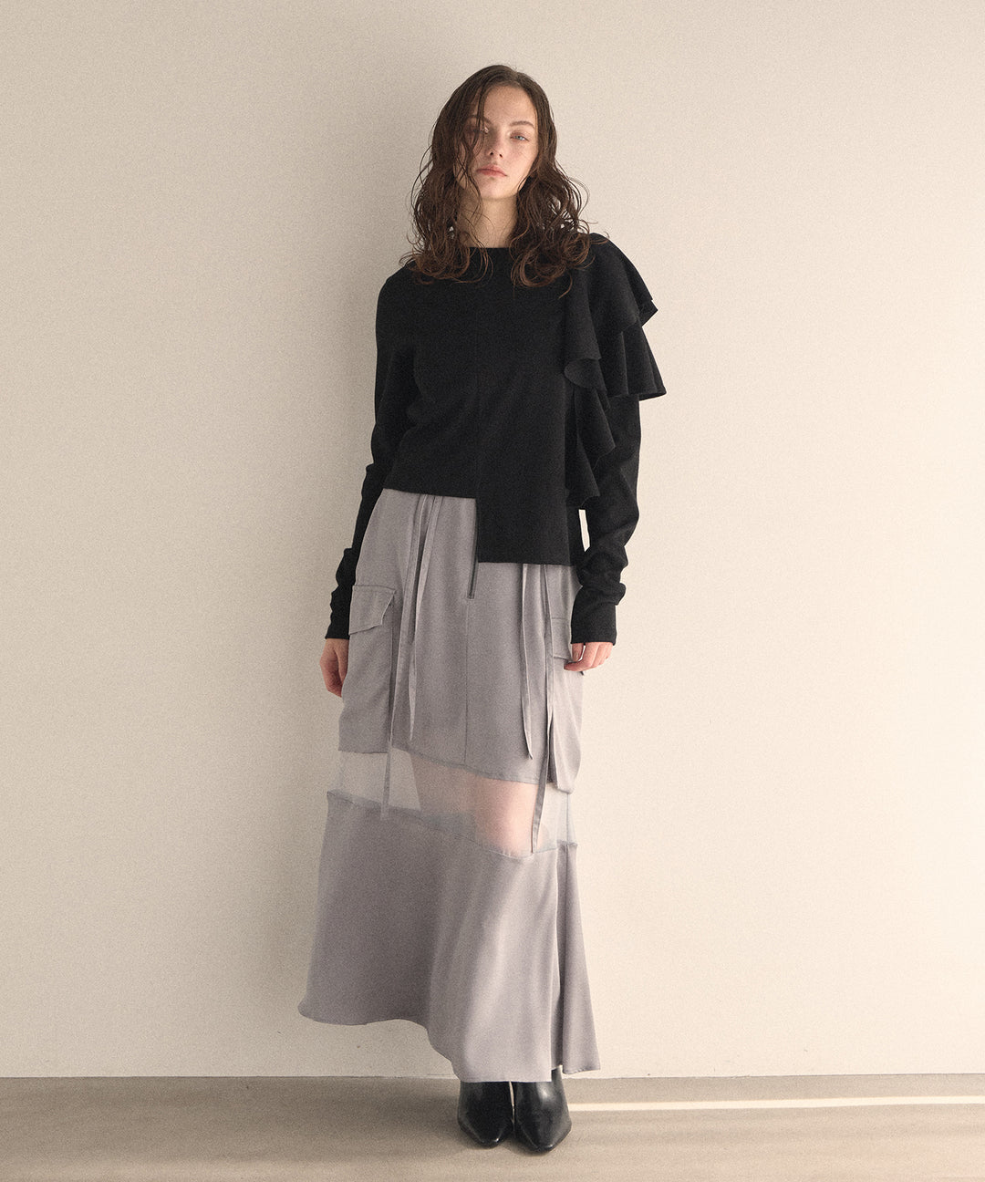 Asymmetry Ruffle Long Tee