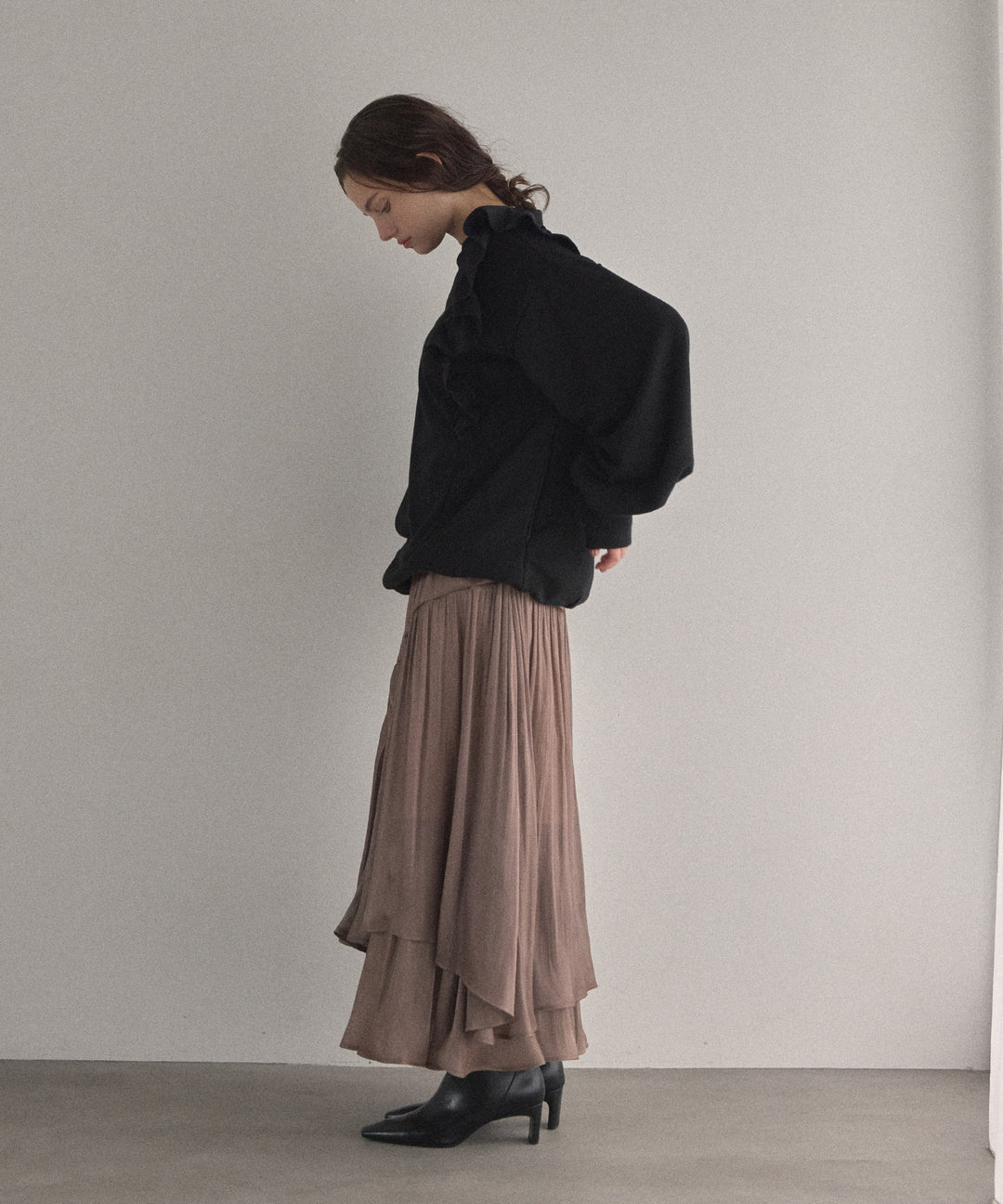 Frill Sweat Pull Over