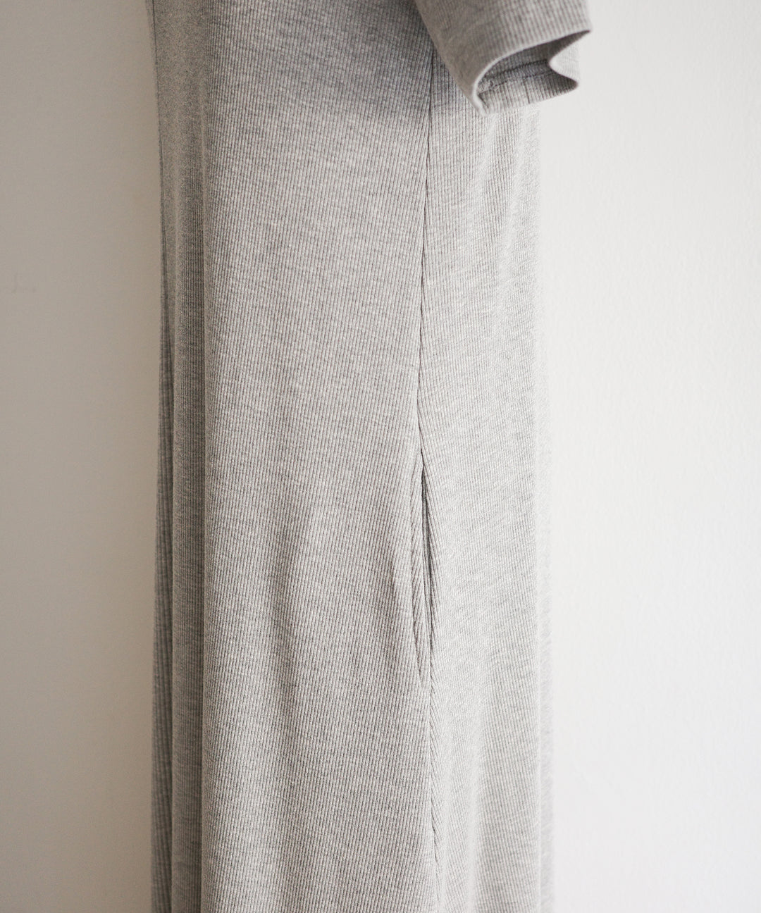 Rib Pitch Cut Flare Dress