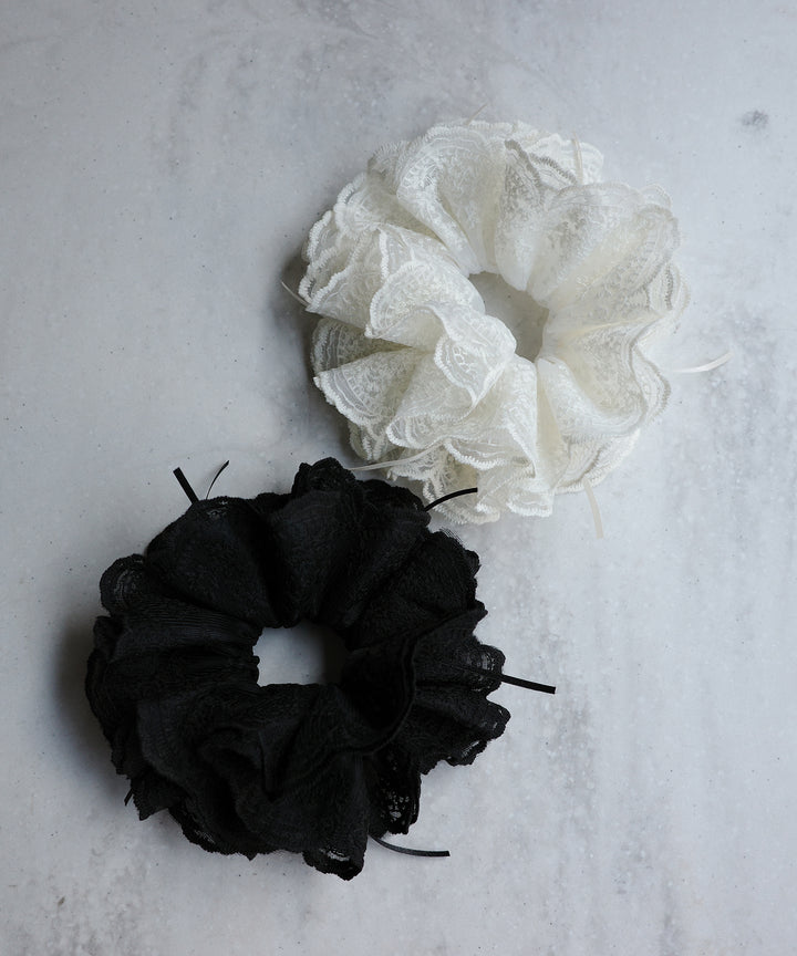 ANTIQUE W LACE Chou Chou