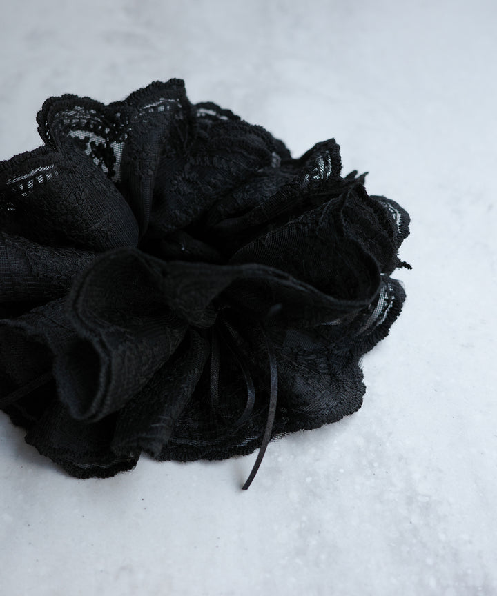 ANTIQUE W LACE Chou Chou