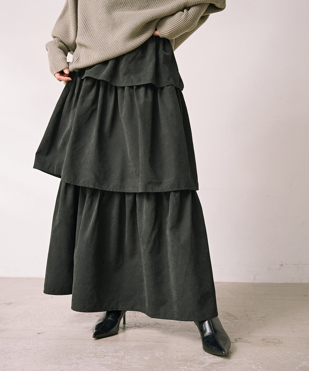 (eliuu)Tiered Peach Skin Skirt