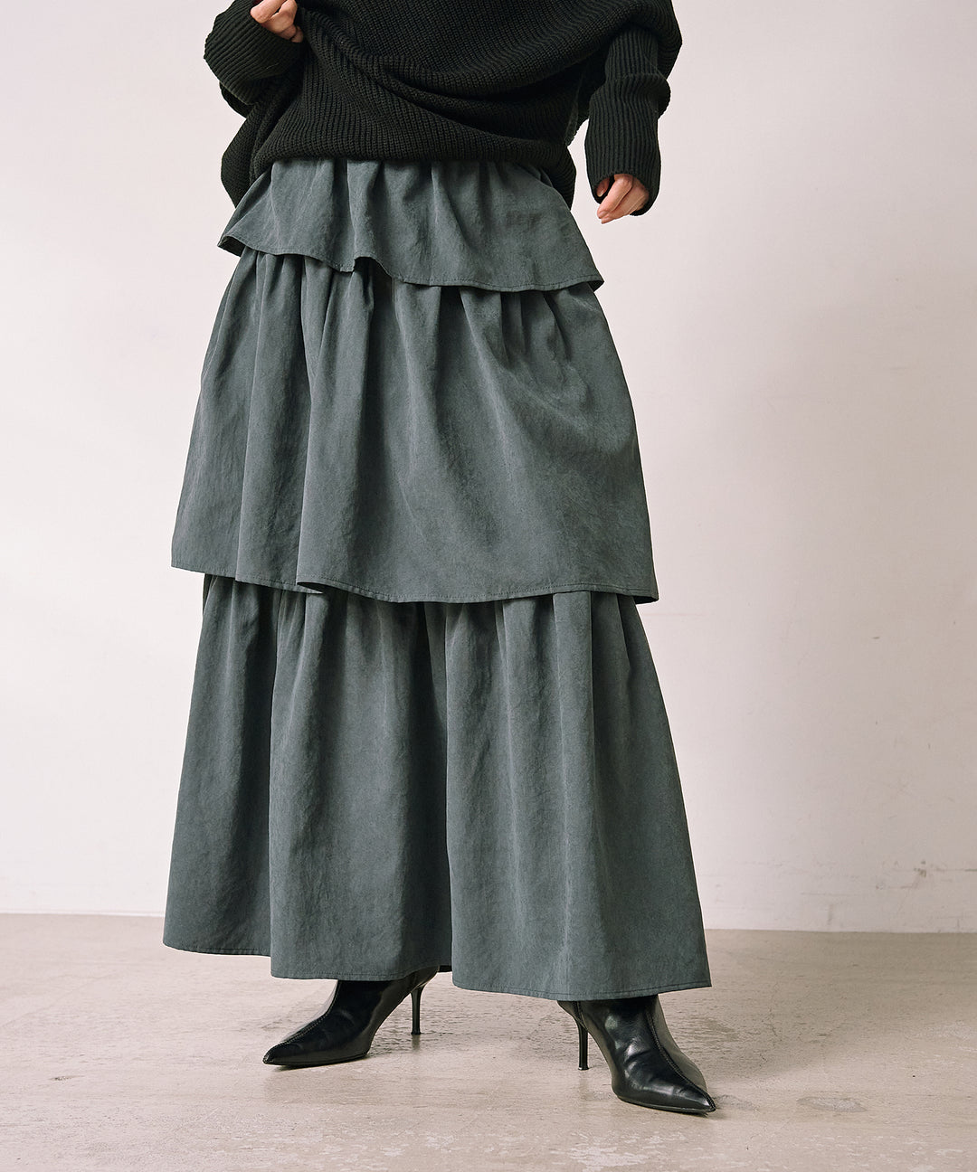 (eliuu)Tiered Peach Skin Skirt