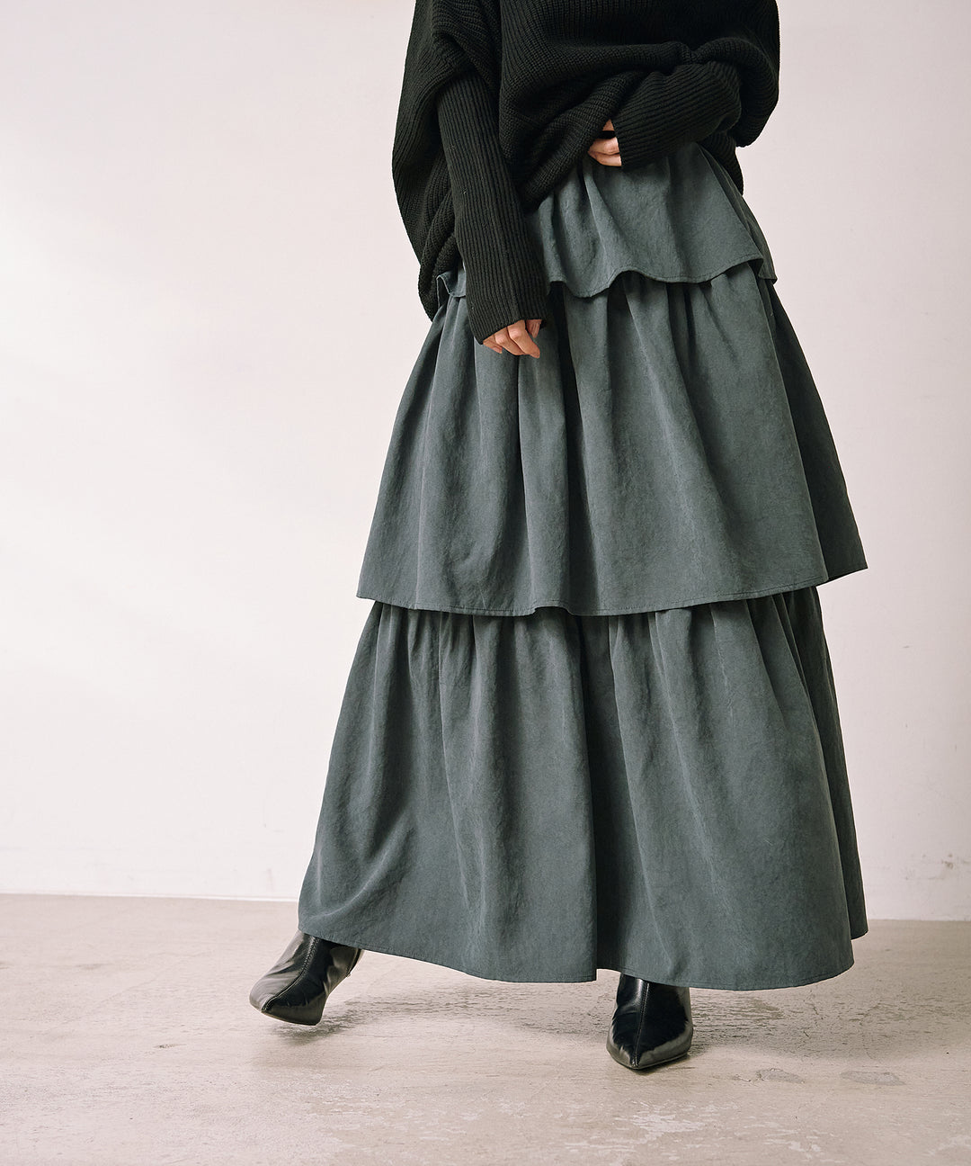 (eliuu)Tiered Peach Skin Skirt