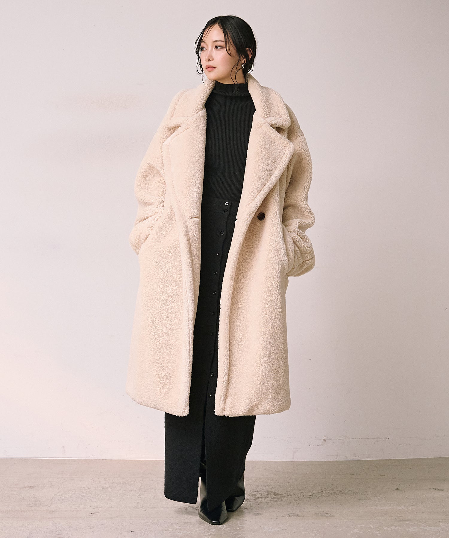 (eliuu) Puffy Boa Coat ダークグレー　ミエリインバリアント eliuu)Puffy Boa Coat – MIELI INVARIANT