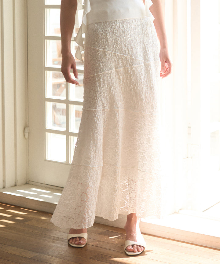 Stretch Bumpy Lace Skirt