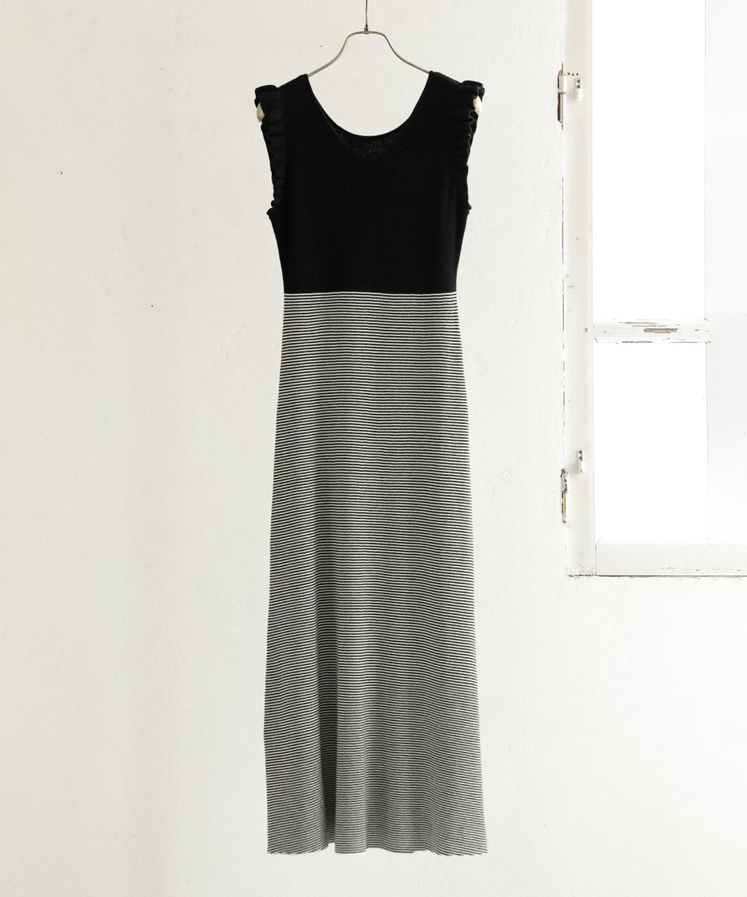 Shell Frill Marin Dress