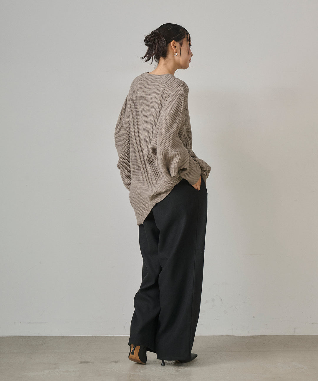 (eliuu)Wool Like Solid Tuck Slacks