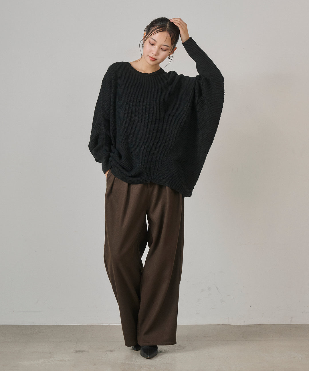 (eliuu)Wool Like Solid Tuck Slacks