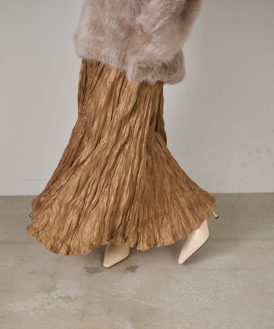 (eliuu)Random Pleat Gloss SK