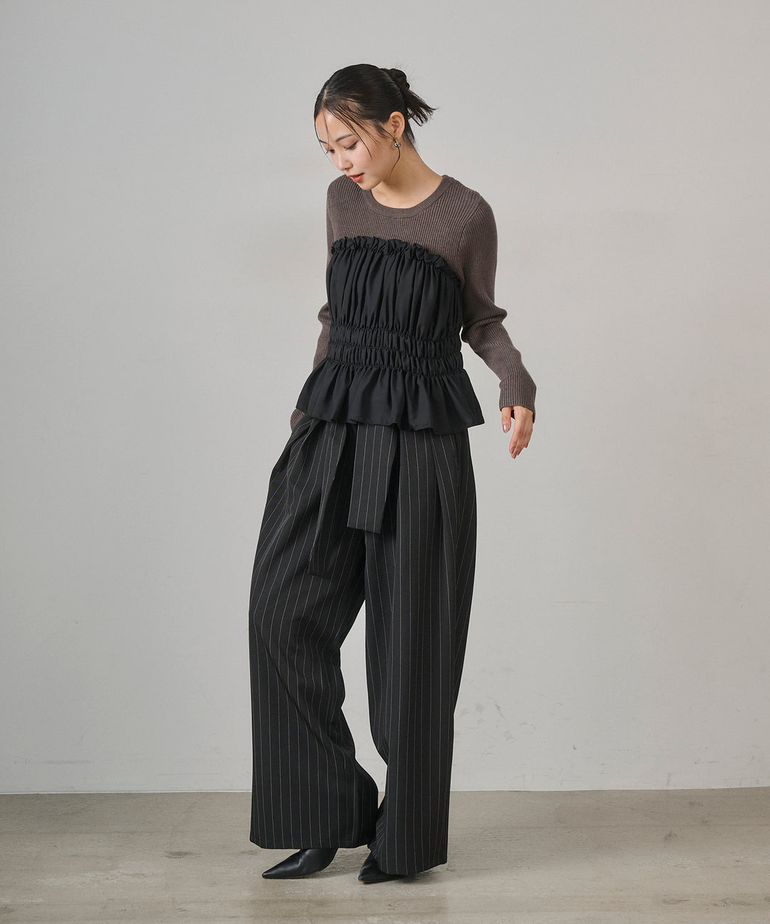 (eliuu)Pinstripe Coil Slacks