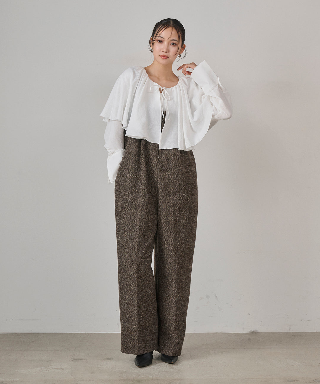 (eliuu)Cape Collar Tiered Blouse