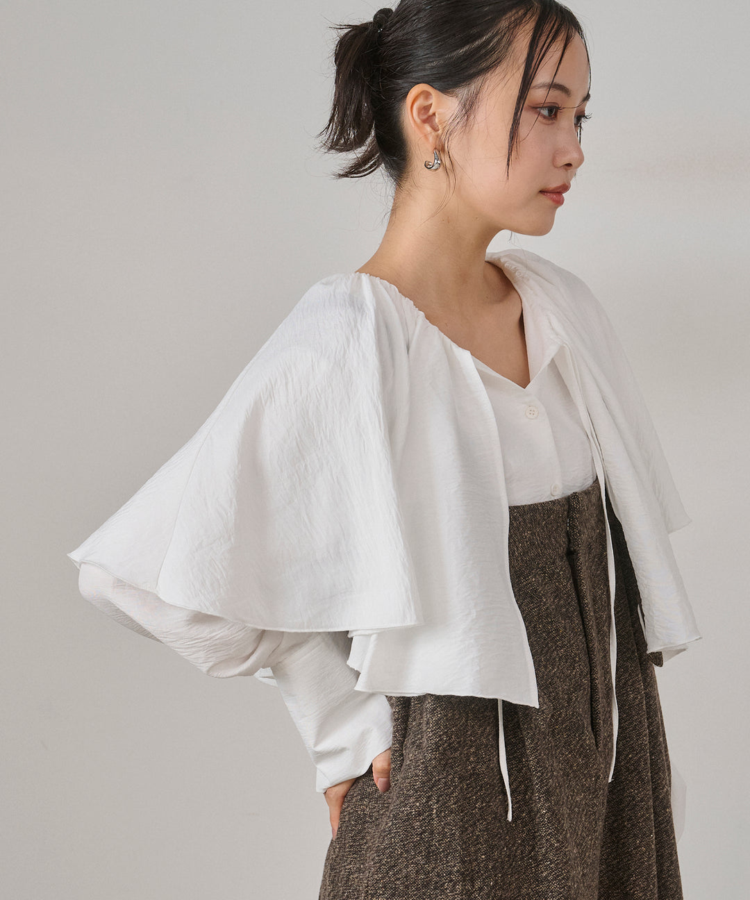 (eliuu)Cape Collar Tiered Blouse