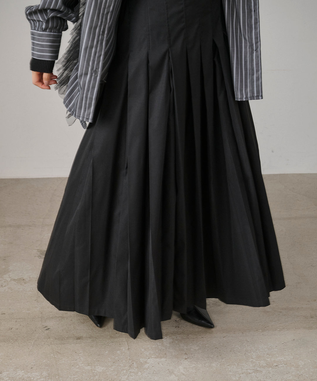 [SET]Bubble Layer Stripe Shirt+W Tuck SENSU Pleat SK