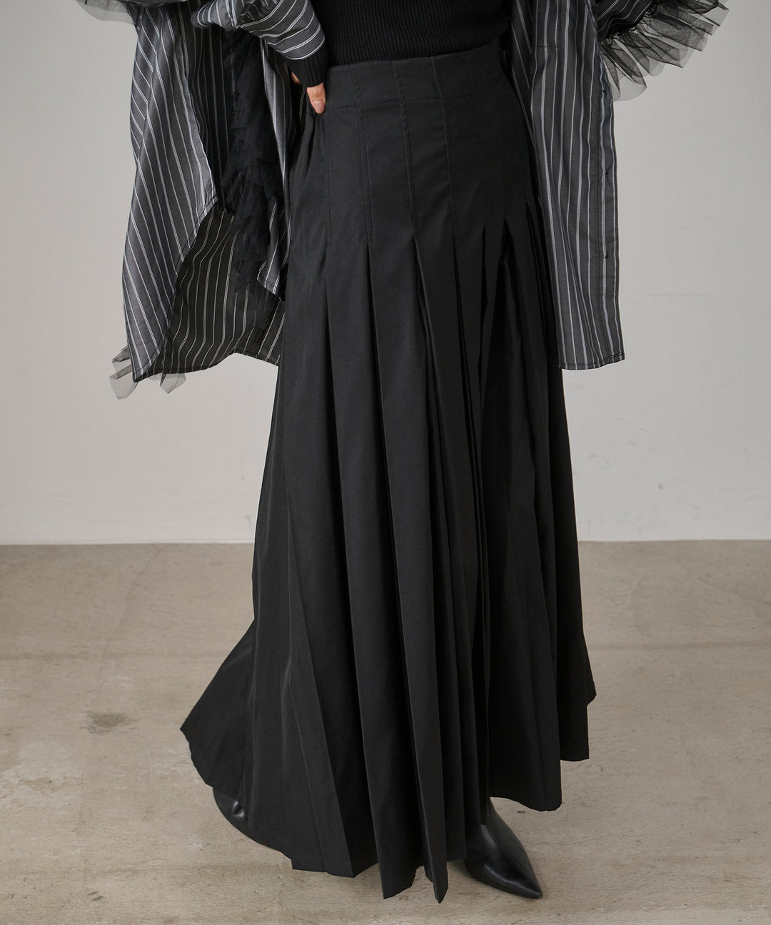 (eliuu)W Tuck SENSU Pleat SK
