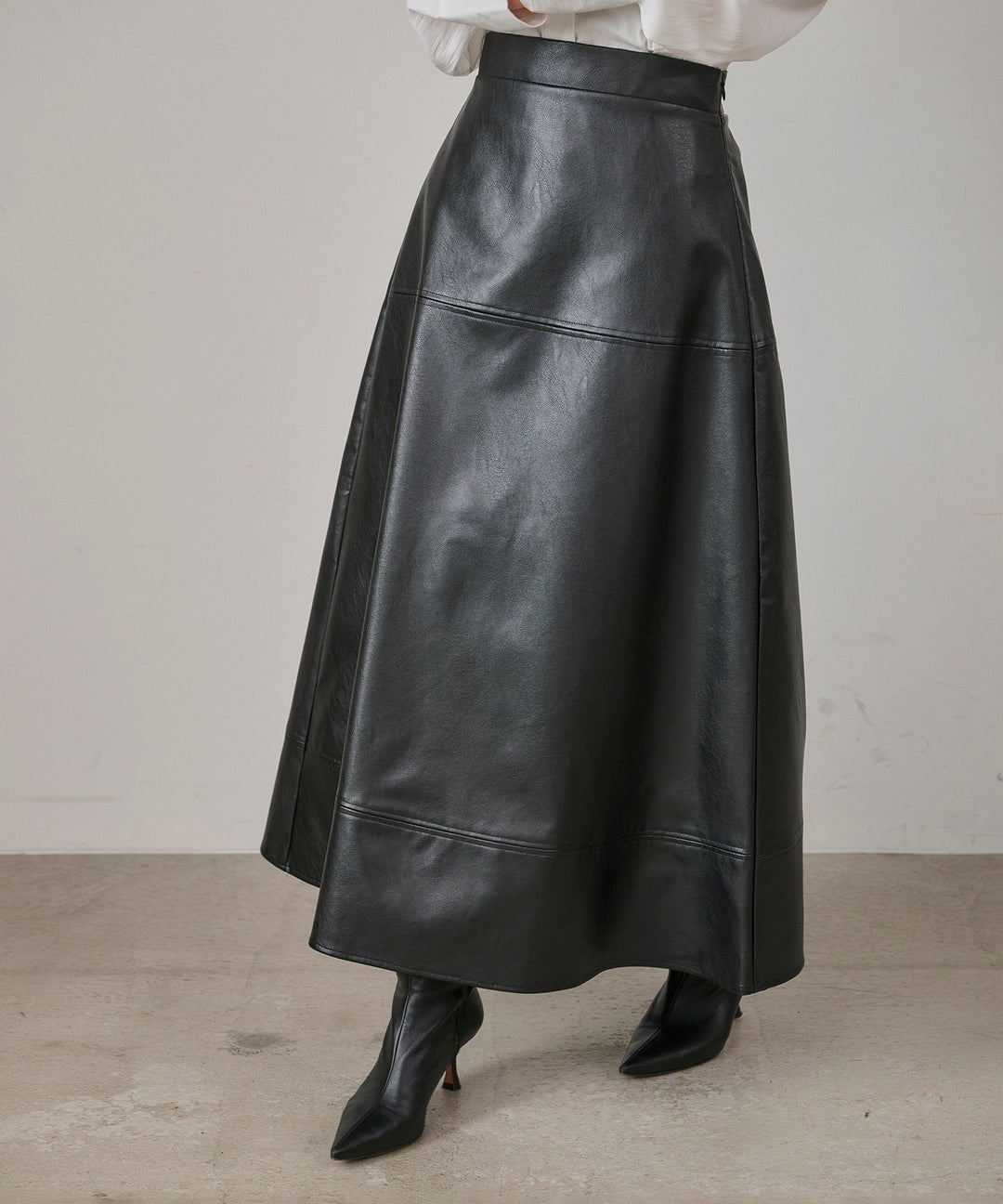 (eliuu)F Leather Flare Skirt