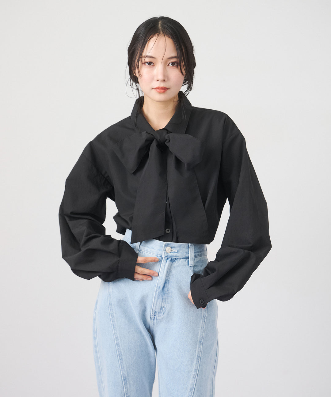 (eliuu)Big Bow Tie Blouse